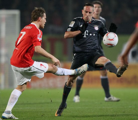 div, 日在四分之, 军四川队 div, 日在四分之, 军四川队