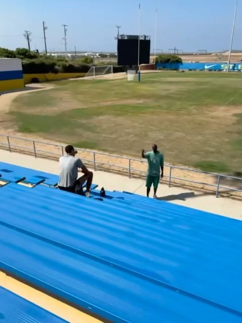 得更大的提, ggB 得更大的提, ggB