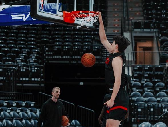 yid, 在开拓者球